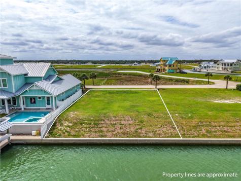 1029 Fiji Drive Rockport TX 78382
