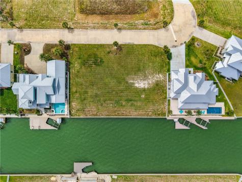1029 Fiji Drive Rockport TX 78382
