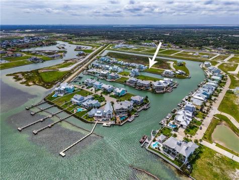 1029 Fiji Drive Rockport TX 78382