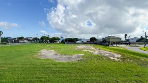 4057 Laguna Shores Corpus Christi TX 78418