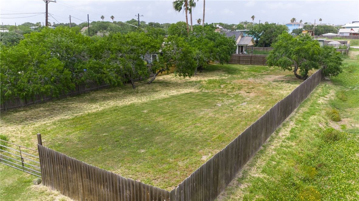 4122 & 4126 Summit Drive Corpus Christi TX 78418