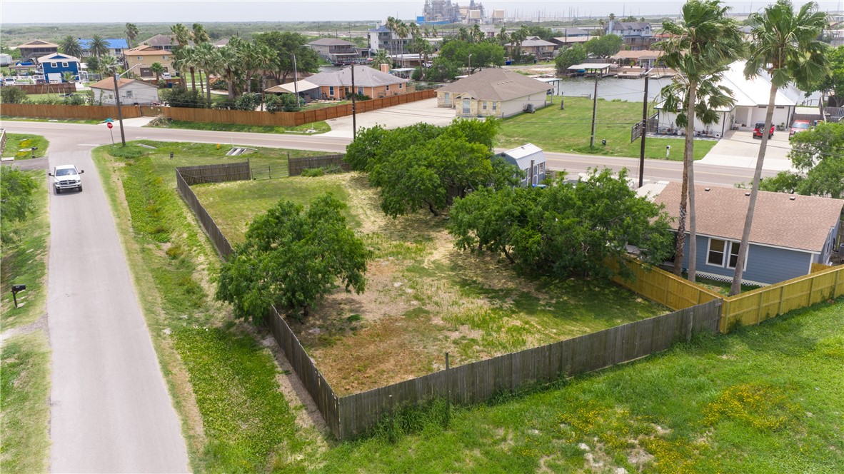 4122 & 4126 Summit Drive Corpus Christi TX 78418