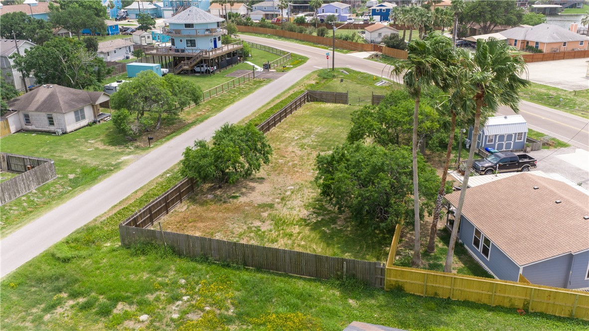 4122 & 4126 Summit Drive Corpus Christi TX 78418