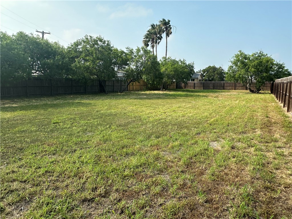 4122 & 4126 Summit Drive Corpus Christi TX 78418