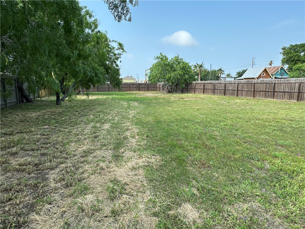 4122 & 4126 Summit Drive Corpus Christi TX 78418