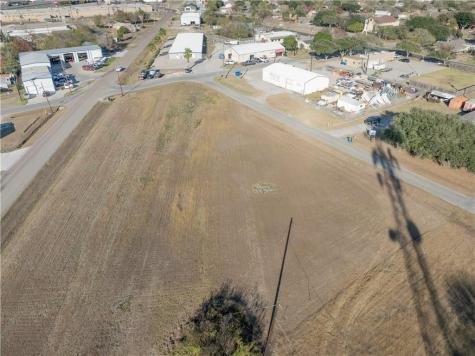001 Railroad Avenue Portland TX 78374