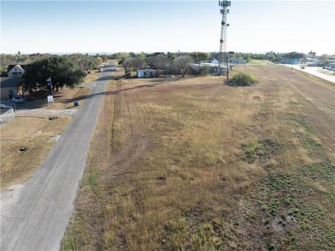 001 Railroad Avenue Portland TX 78374
