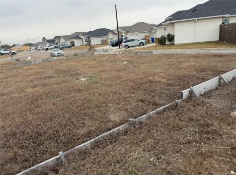 6729 Keyan Drive Corpus Christi TX 78414