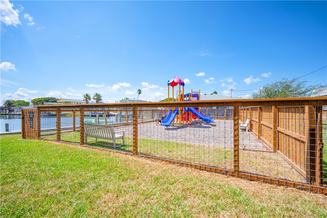 101 Caribbean Drive 62 Corpus Christi TX 78418