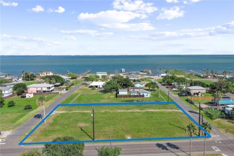 3621 Laguna Shores Corpus Christi TX 78418