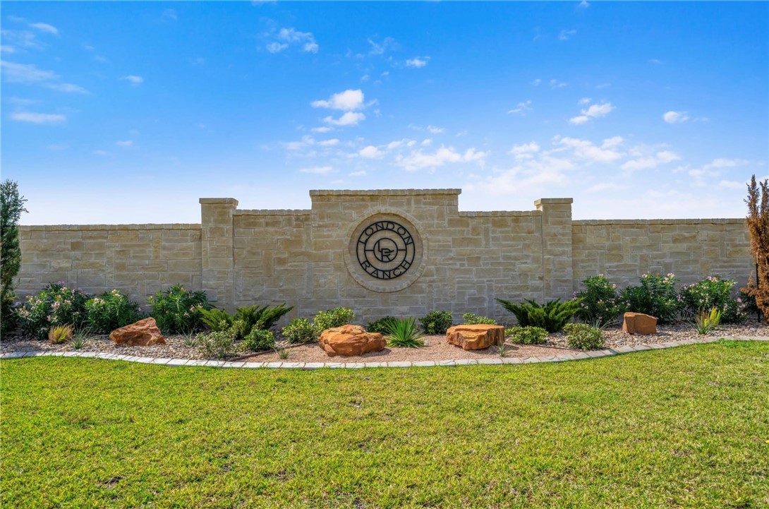1517 Mariposa Ranch Drive Corpus Christi TX 78415