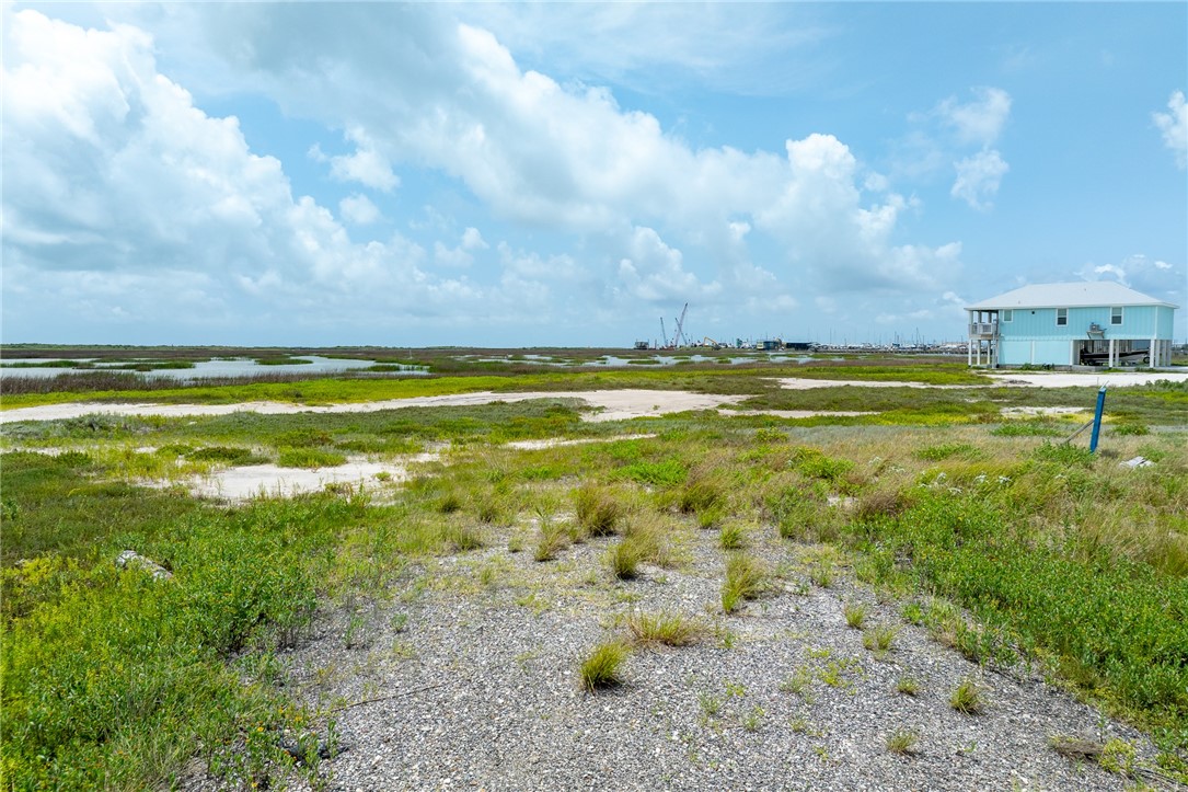 320 E Eleventh Street Rockport TX 78382