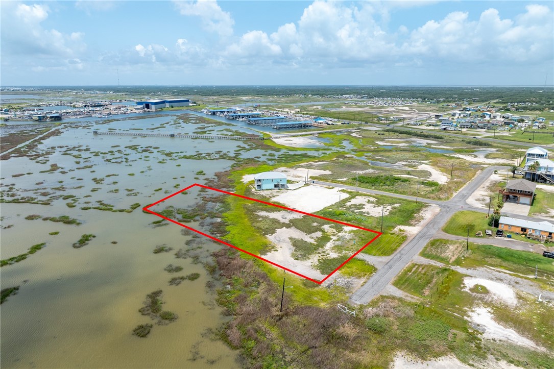 320 E Eleventh Street Rockport TX 78382