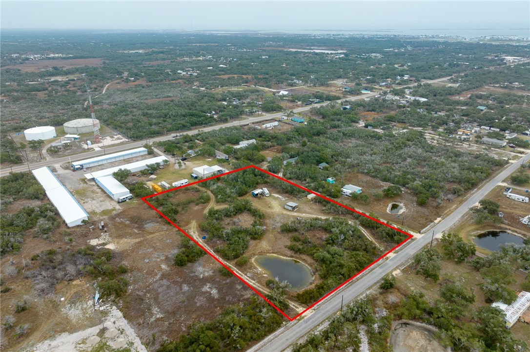 1272 Mack Rockport TX 78336
