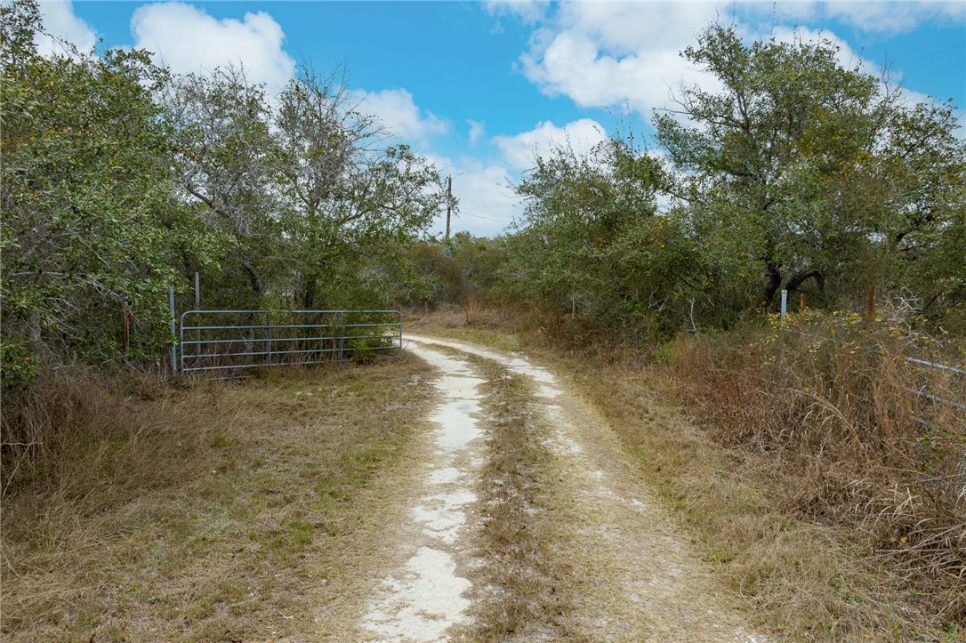 1272 Mack Rockport TX 78336