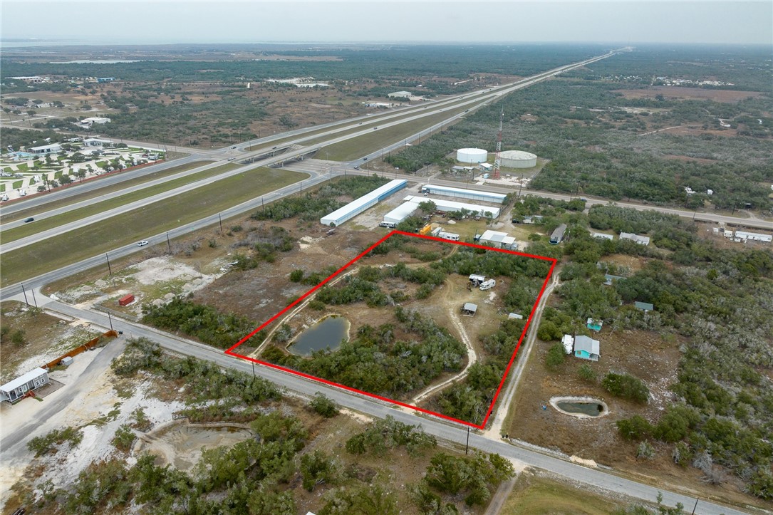 1272 Mack Rockport TX 78336