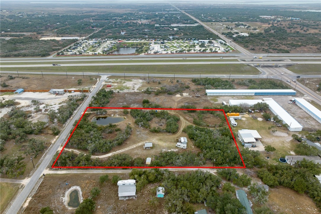 1272 Mack Rockport TX 78336