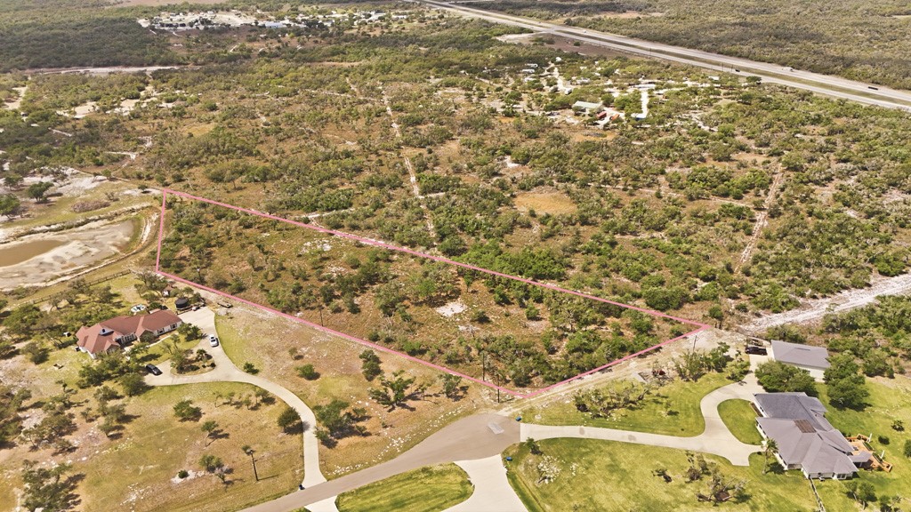 61 W Wildwood Drive Rockport TX 78382
