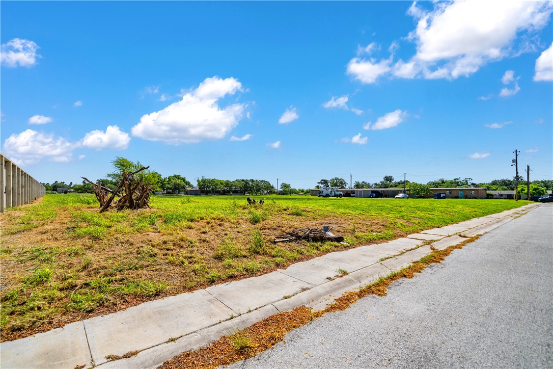 314 Oakdale Drive Corpus Christi TX 78418