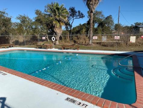 182 - 183 W Post Oak Lane Rockport TX 78382