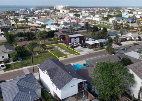 124 West Brundrett Port Aransas TX 78373