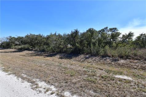 241-242 Post Oak Lane Rockport TX 78382