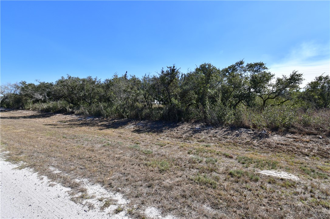 241-242 Post Oak Lane Rockport TX 78382