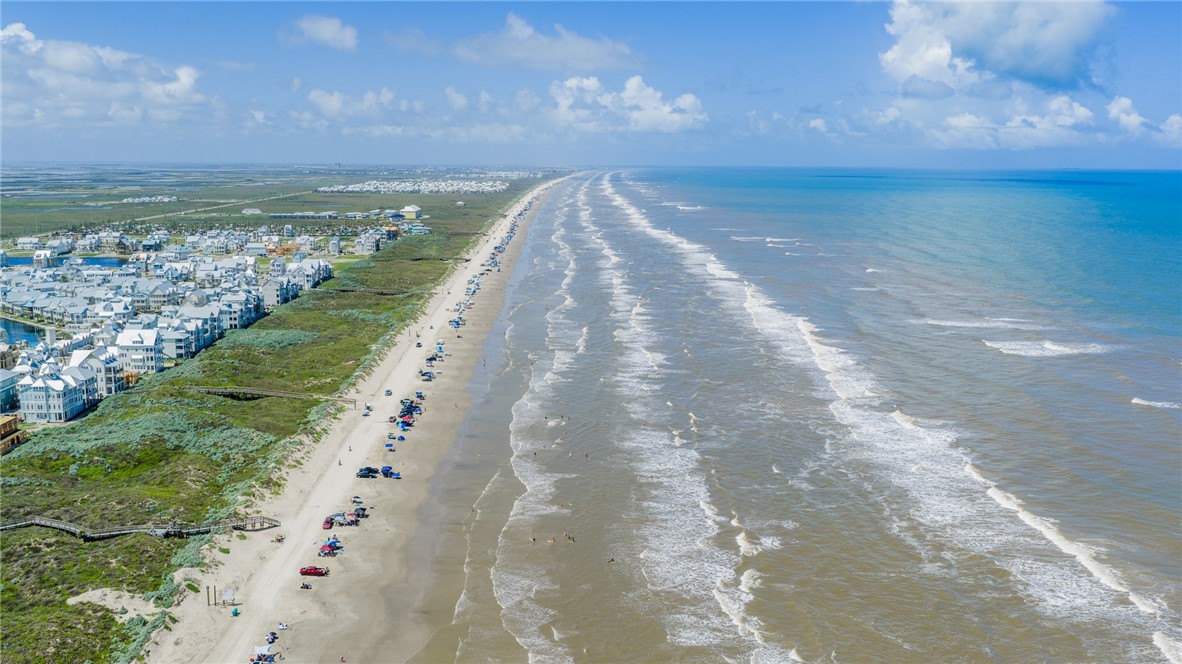 130 Mariners Drive Port Aransas TX 78373
