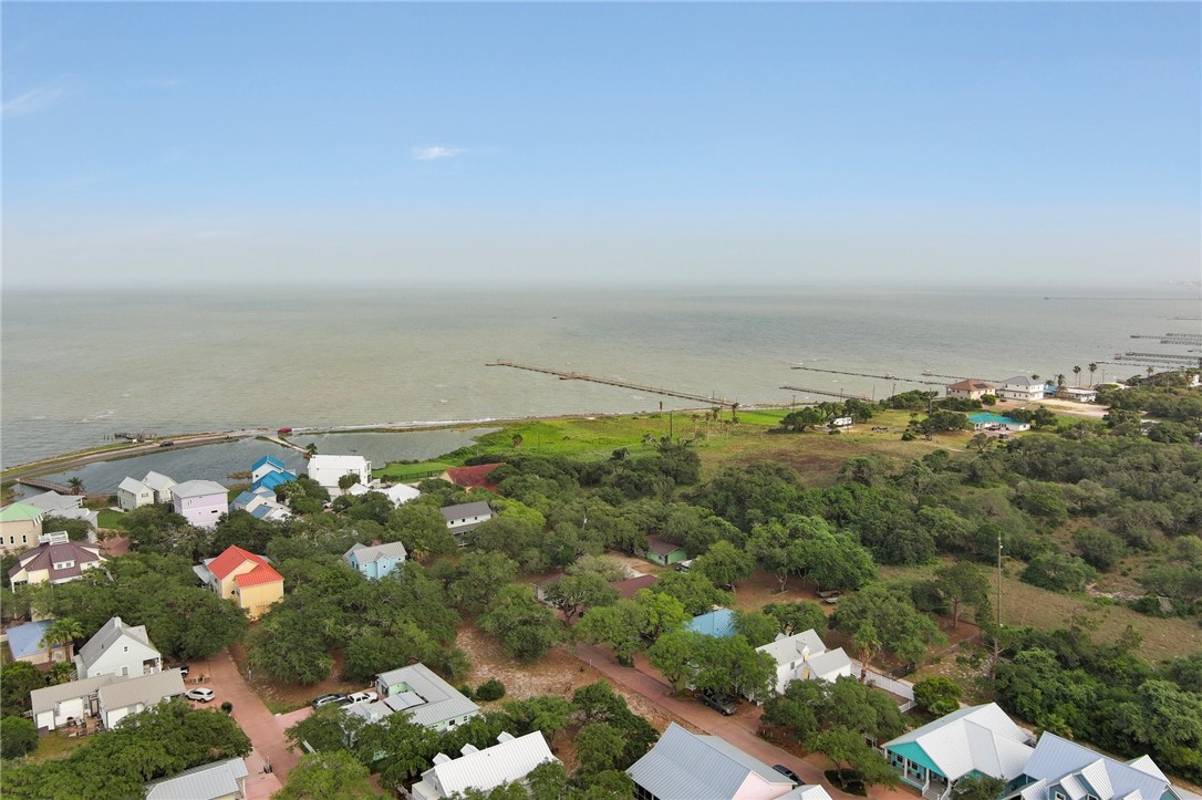 38 Old Cottage Beach Drive Rockport TX 78382