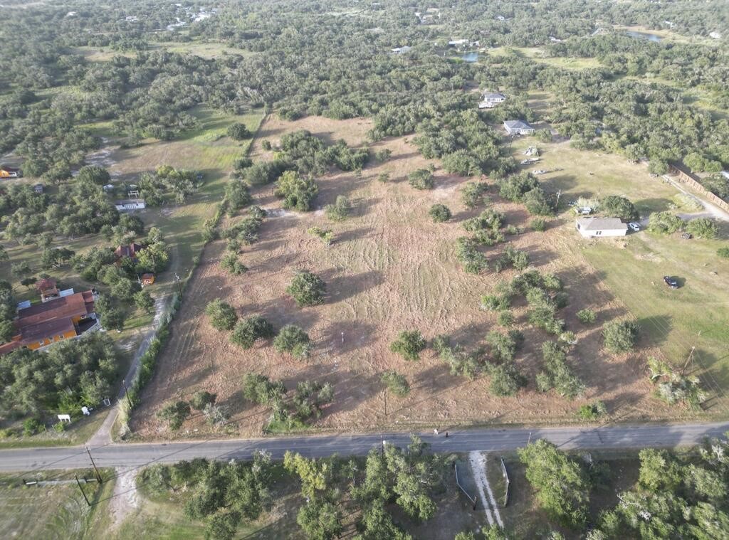 1502 16th Street Rockport TX 78382