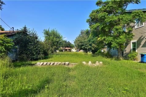 1145 Ochoa Street Portland TX 78374
