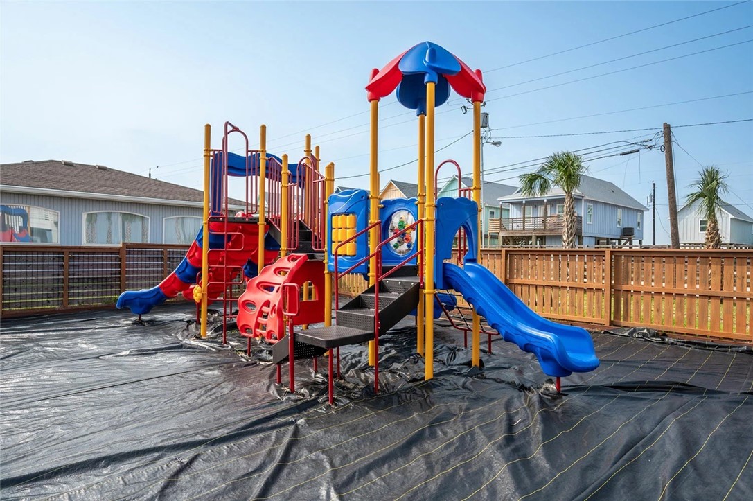 101 Caribbean Drive 17 Corpus Christi TX 78418