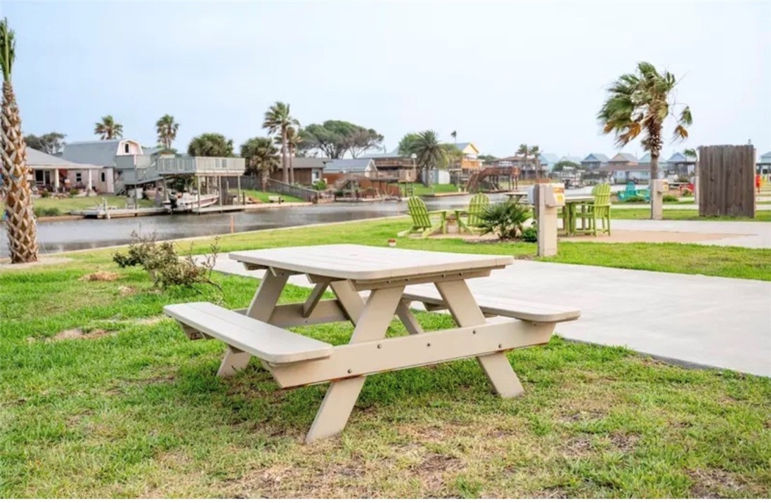 101 Caribbean Drive 17 Corpus Christi TX 78418