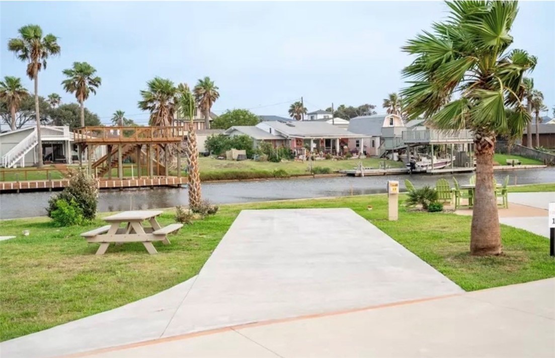 101 Caribbean Drive 17 Corpus Christi TX 78418