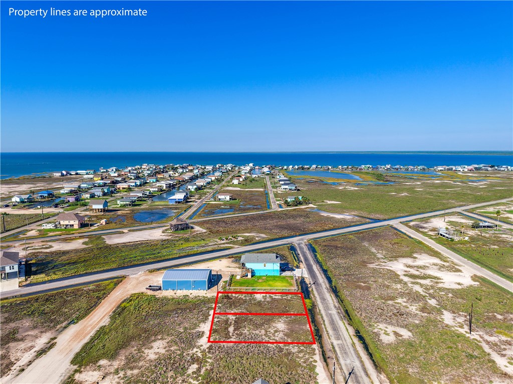 609 & 610 W Shady Oak Rockport TX 78382
