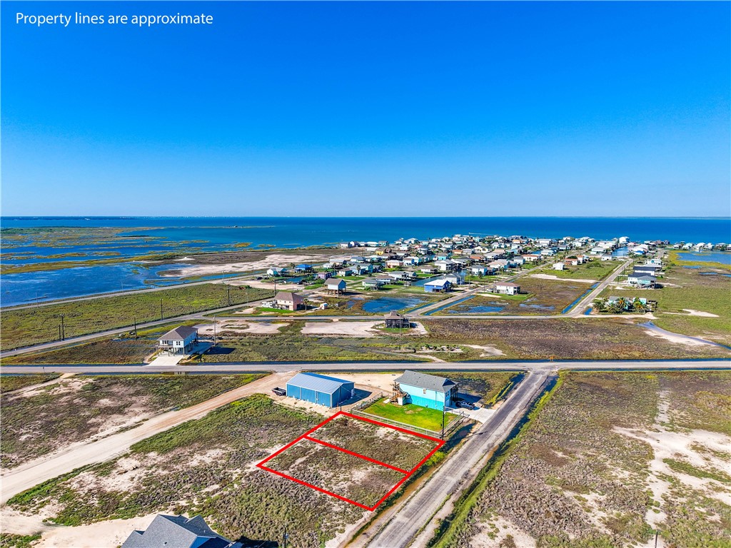 609 & 610 W Shady Oak Rockport TX 78382