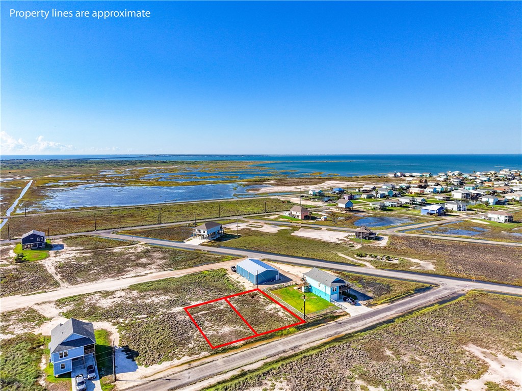 609 & 610 W Shady Oak Rockport TX 78382