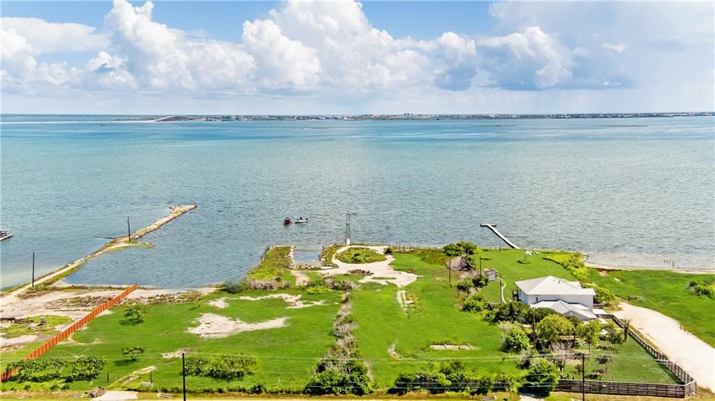 2229 Laguna Shores Drive Corpus Christi TX 78418