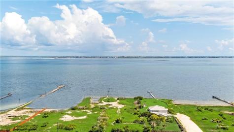 2229 Laguna Shores Drive Corpus Christi TX 78418