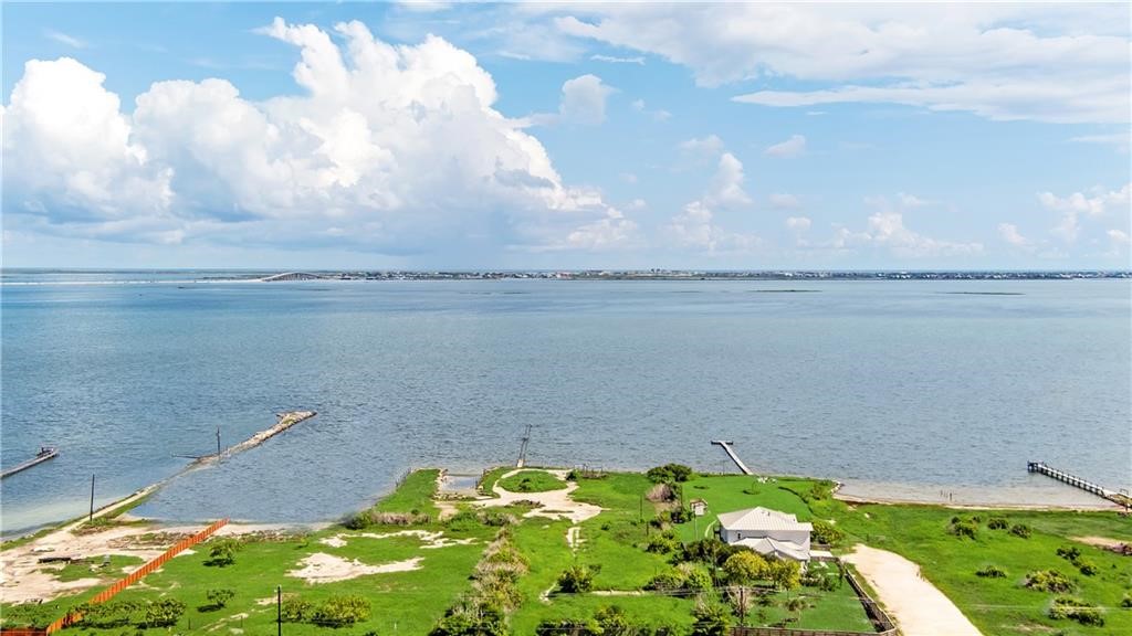 2229 Laguna Shores Drive Corpus Christi TX 78418