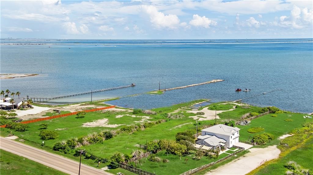 2229 Laguna Shores Drive Corpus Christi TX 78418