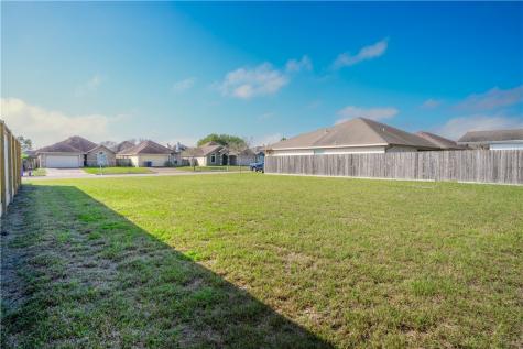 6226 Queen Bess Drive Corpus Christi TX 78414