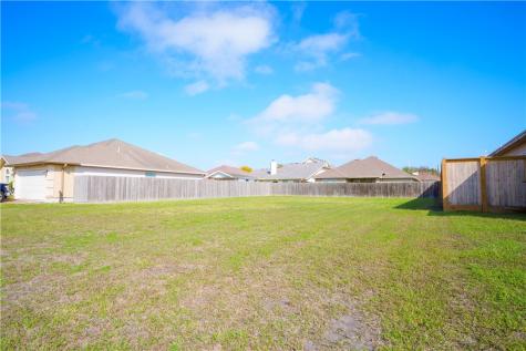 6226 Queen Bess Drive Corpus Christi TX 78414