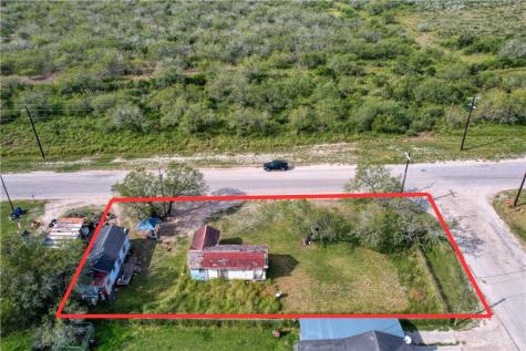 406 N Julian Street San Diego TX 78384