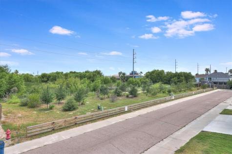 214 Port Arthur Street Port Aransas TX 78373