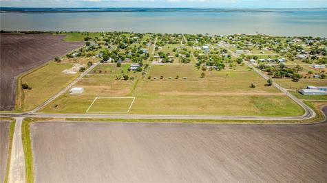 1743 Tx-239 Austwell TX 77950