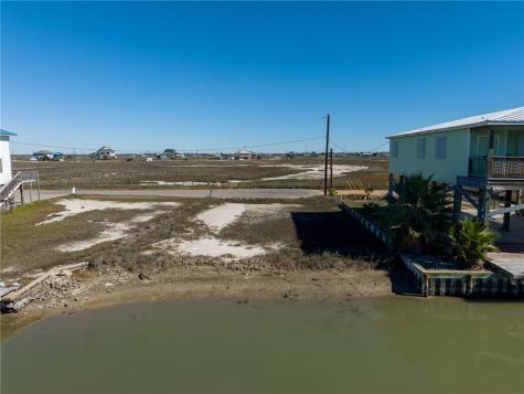 153 Starfish Drive Rockport TX 78382