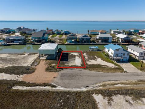 153 Starfish Drive Rockport TX 78382