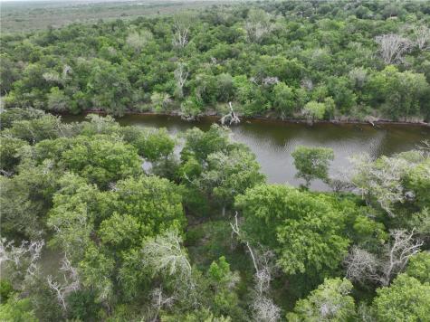341 Mission River Oaks Woodsboro TX 78393