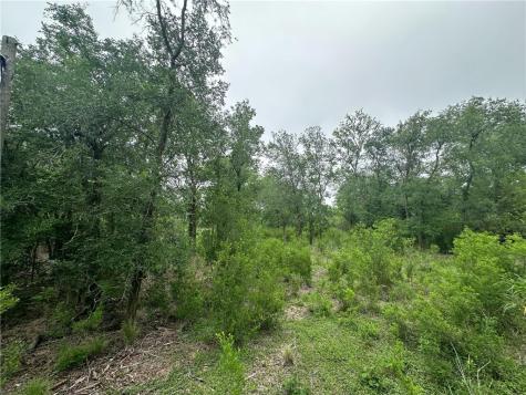 341 Mission River Oaks Woodsboro TX 78393